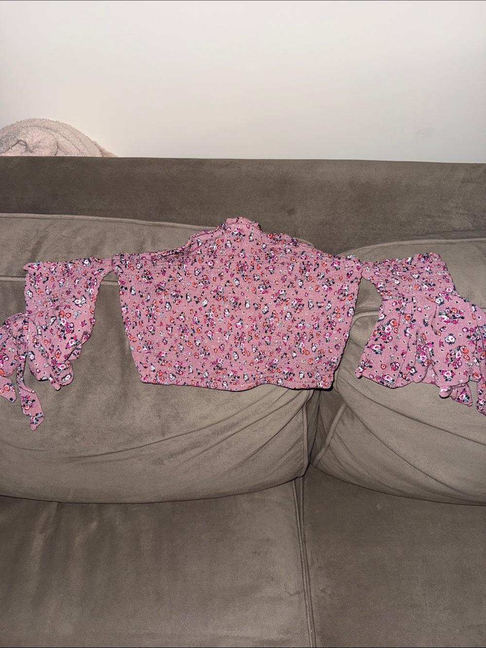 Floral Off-Shoulder Tie-Sleeve Crop Top